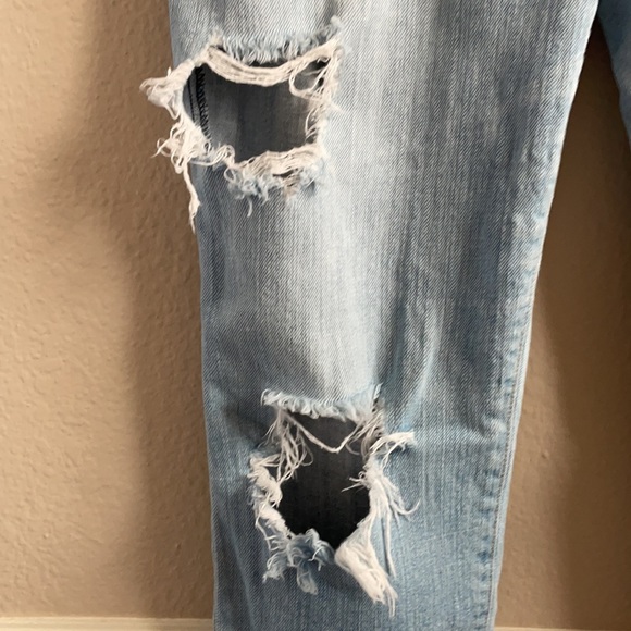 Ripped jeans - Picture 3 of 8